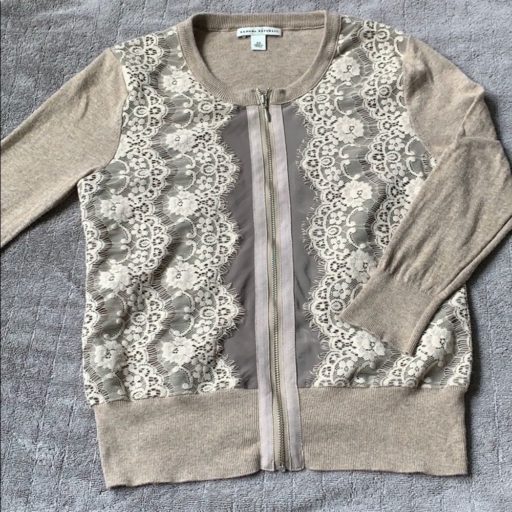 Unique Banana Republic cardigan, size. X-small